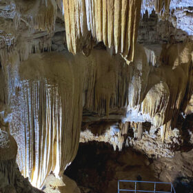 Divaneide Basílio é autora da Lei que institui a “Rota das Grutas e Cavernas do RN”